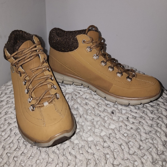 Skechers Trekker Boot - Winter Nights Wheat - Picture 3 of 6